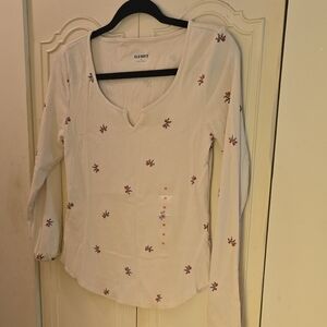 Old Navy White Floral Long Sleeve Top